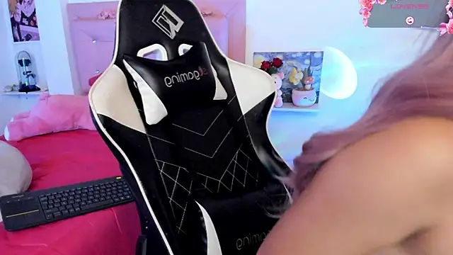 little jade online show from 11.13.25