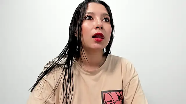 cami-01 online show from 11.19.25