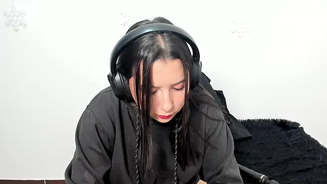 cami-01 online show from 01.12.26