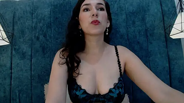 Snapshot of selem_hadid chatting on 02.01.25 selem hadid online show from 02.01.25