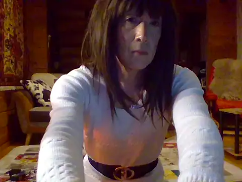 Snapshot of AYA-CD chatting on 02.24.25 AYA-CD online show from 02.24.25