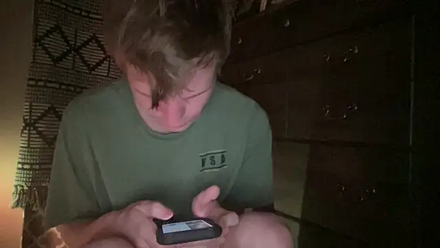 Snapshot of Mikeswanston chatting on 02.08.26 Mikeswanston online show from 02.08.26