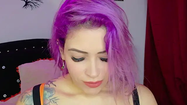 Natalia Montoya online show from 05.18.26