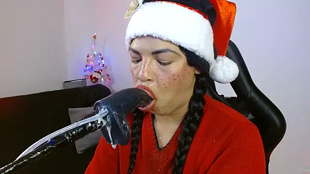 Snapshot of Anabel693 chatting on 12.10.24 Anabel693 online show from 12.10.24