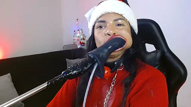 Snapshot of Anabel693 chatting on 12.16.24 Anabel693 online show from 12.16.24