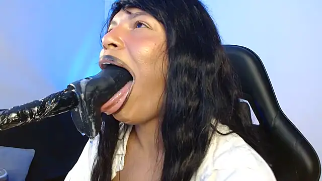 Snapshot of Anabel693 chatting on 02.06.25 Anabel693 online show from 02.06.25