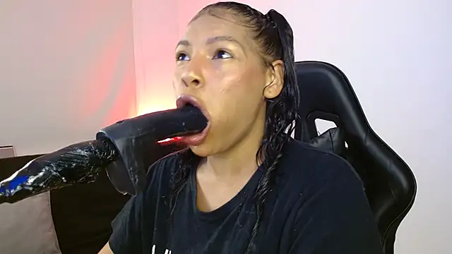 Snapshot of Anabel693 chatting on 03.11.25 Anabel693 online show from 03.11.25