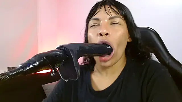 Snapshot of Anabel693 chatting on 03.15.25 Anabel693 online show from 03.15.25