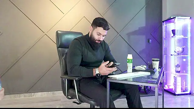 mattmasterss online show from 12.04.24