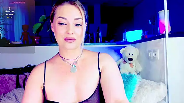  JuliaSpace  online show from 07.19.26