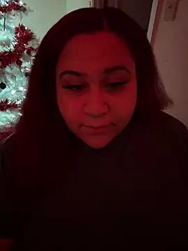 Snapshot of Juicyjordie chatting on 12.23.24 Juicyjordie online show from 12.23.24