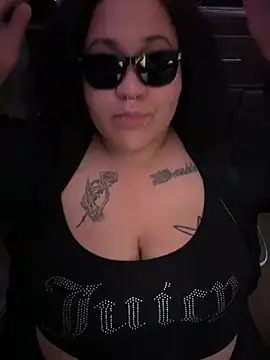 Juicyjordie online show from 04.10.26