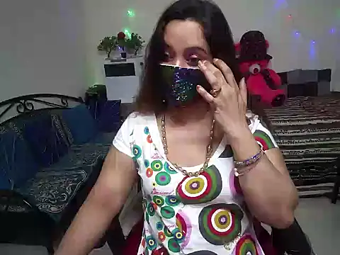 Snapshot of Arushisingh8888 chatting on 01.24.25 Arushisingh8888 online show from 01.24.25