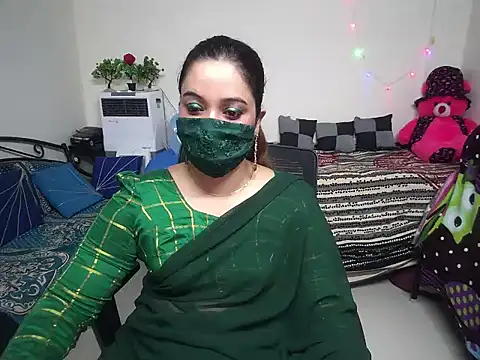 Snapshot of Arushisingh8888 chatting on 02.21.25 Arushisingh8888 online show from 02.21.25