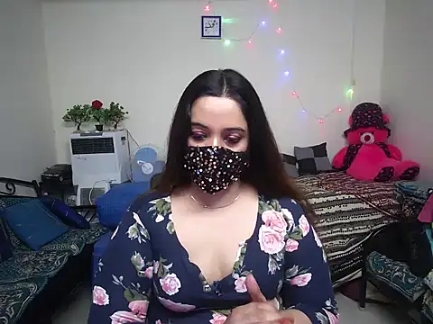 Snapshot of Arushisingh8888 chatting on 02.23.25 Arushisingh8888 online show from 02.23.25