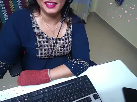 Snapshot of Arushisingh8888 chatting on 10.04.25 Arushisingh8888 online show from 10.04.25