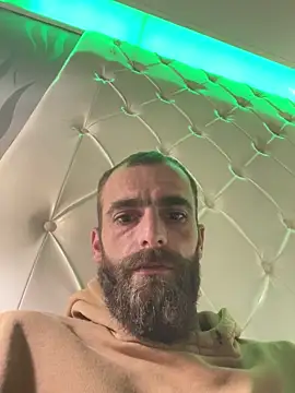 Antonio Vatooo online show from 09.30.25