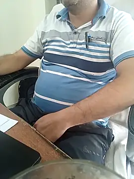 Hot-man39 online show from 11.05.25