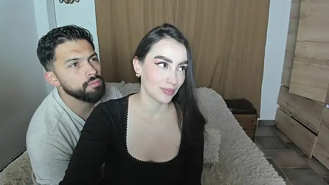Snapshot of teseo_and_afroditha_ chatting on 01.18.25 teseo and afroditha  online show from 01.18.25