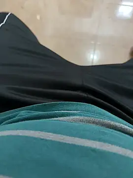 Snapshot of slave_pansilu chatting on 05.15.26 slave pansilu online show from 05.15.26