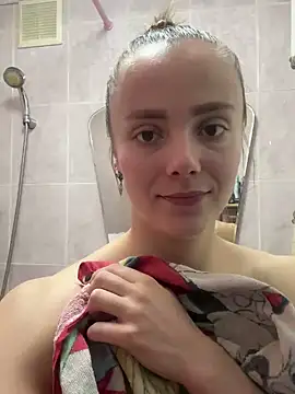 Snapshot of AlisaKissss chatting on 01.08.25 AlisaKissss online show from 01.08.25