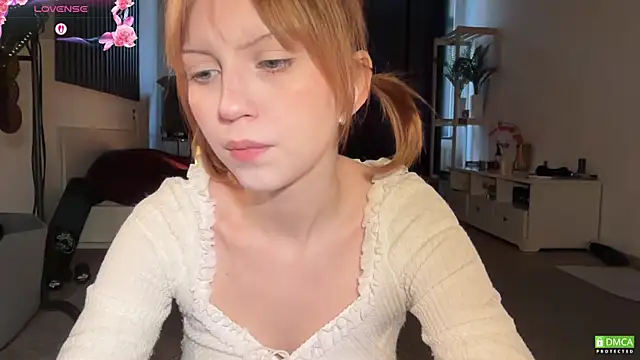 electric babe online show from 10.25.25