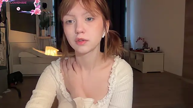 electric babe online show from 11.11.25