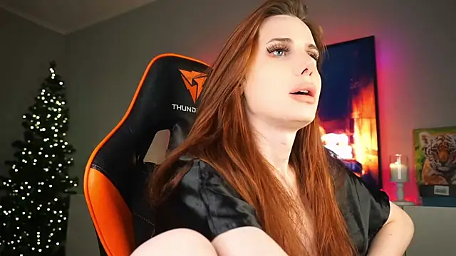 Foxy irene online show from 12.19.24