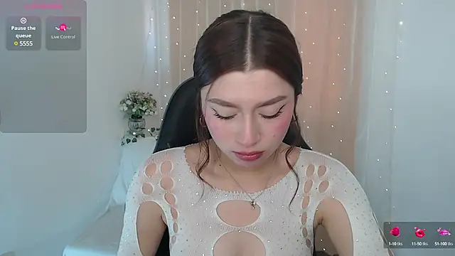 Snapshot of mily_thomson_b_ chatting on 01.09.25 mily thomson b online show from 01.09.25