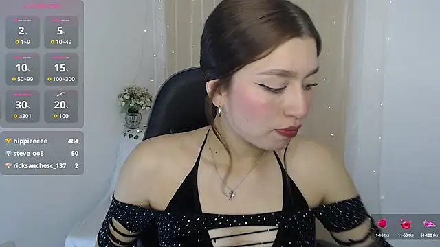 Snapshot of mily_thomson_b_ chatting on 01.10.25 mily thomson b online show from 01.10.25