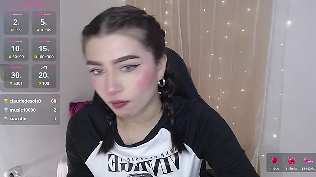 Snapshot of mily_thomson_b_ chatting on 01.12.25 mily thomson b online show from 01.12.25