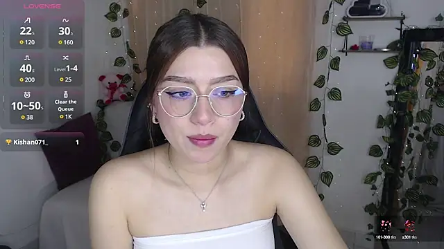 Snapshot of mily_thomson_b_ chatting on 02.27.25 mily thomson b online show from 02.27.25