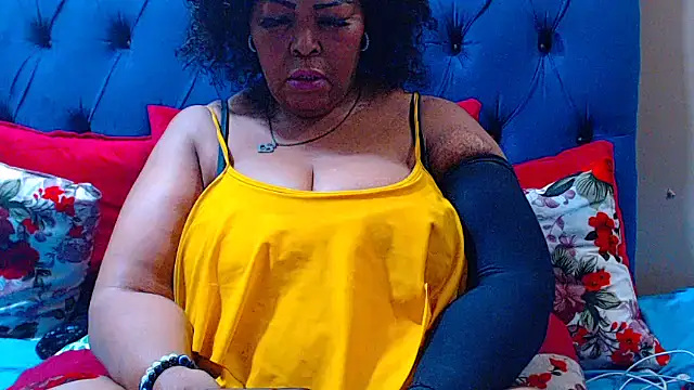 ebonycandy10 online show from 10.16.25