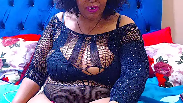 ebonycandy10 online show from 10.20.25
