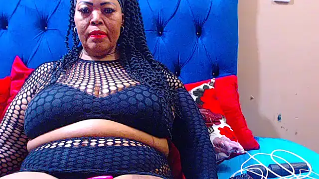 ebonycandy10 online show from 11.13.25