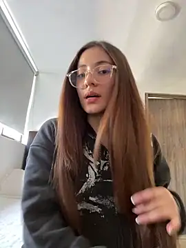 Snapshot of Princ3ssgabi chatting on 01.13.25 Princ3ssgabi online show from 01.13.25