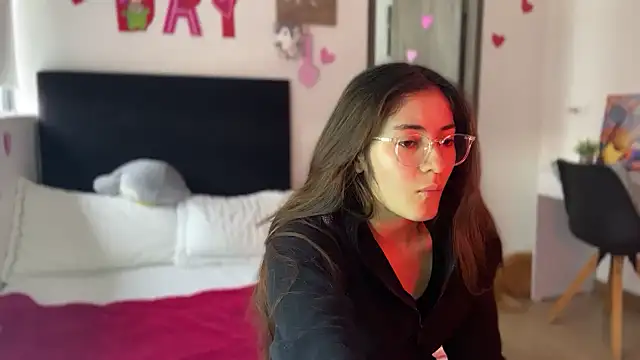 Snapshot of Princ3ssgabi chatting on 02.14.25 Princ3ssgabi online show from 02.14.25