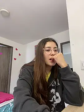 Snapshot of Princ3ssgabi chatting on 03.04.25 Princ3ssgabi online show from 03.04.25