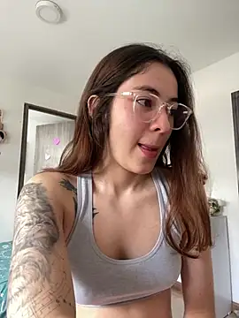 Snapshot of Princ3ssgabi chatting on 03.11.25 Princ3ssgabi online show from 03.11.25