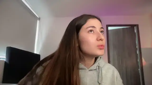 Snapshot of Princ3ssgabi chatting on 10.17.25 Princ3ssgabi online show from 10.17.25