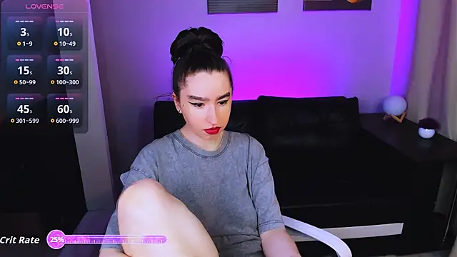 Snapshot of Lily_xBabe chatting on 06.25.26 Lily xBabe online show from 06.25.26