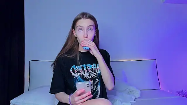 haileyishere online show from 03.19.25