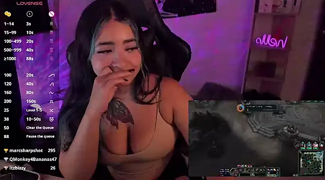 sweetcoralinee online show from 02.19.25