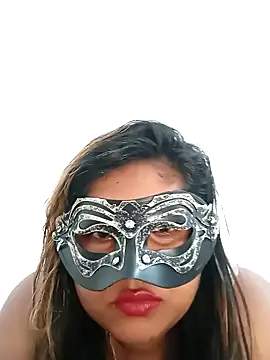 littlequeen77 online show from 01.18.25