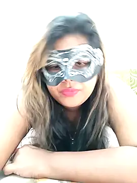 littlequeen77 online show from 02.04.25