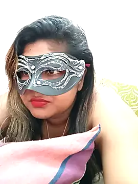 littlequeen77 online show from 02.05.25