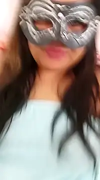 littlequeen77 online show from 02.27.25