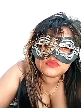 littlequeen77 online show from 03.15.25