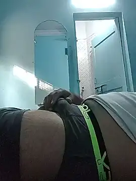 Snapshot of DADDY69SS chatting on 02.15.26 DADDY69SS online show from 02.15.26