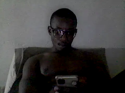 Snapshot of ToO127ToO chatting on 03.22.25 ToO127ToO online show from 03.22.25